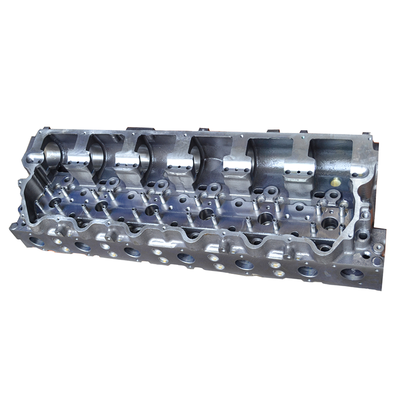 Factory disesl parts (C15)cyl head  2454324