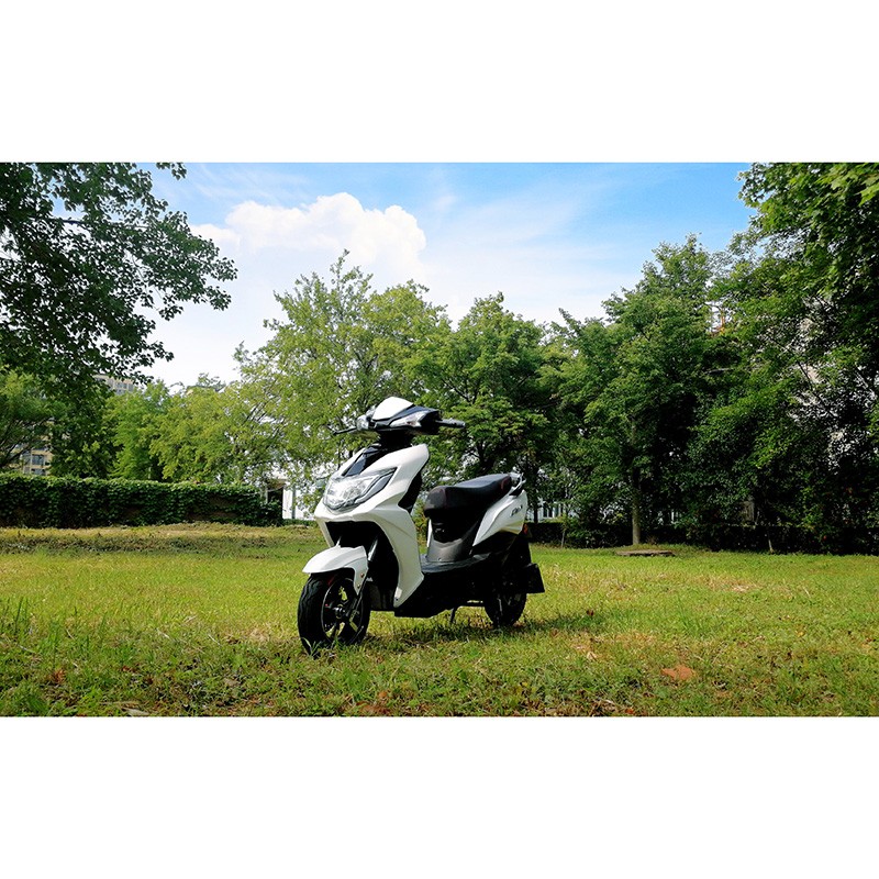 LJ HYBRID scooter