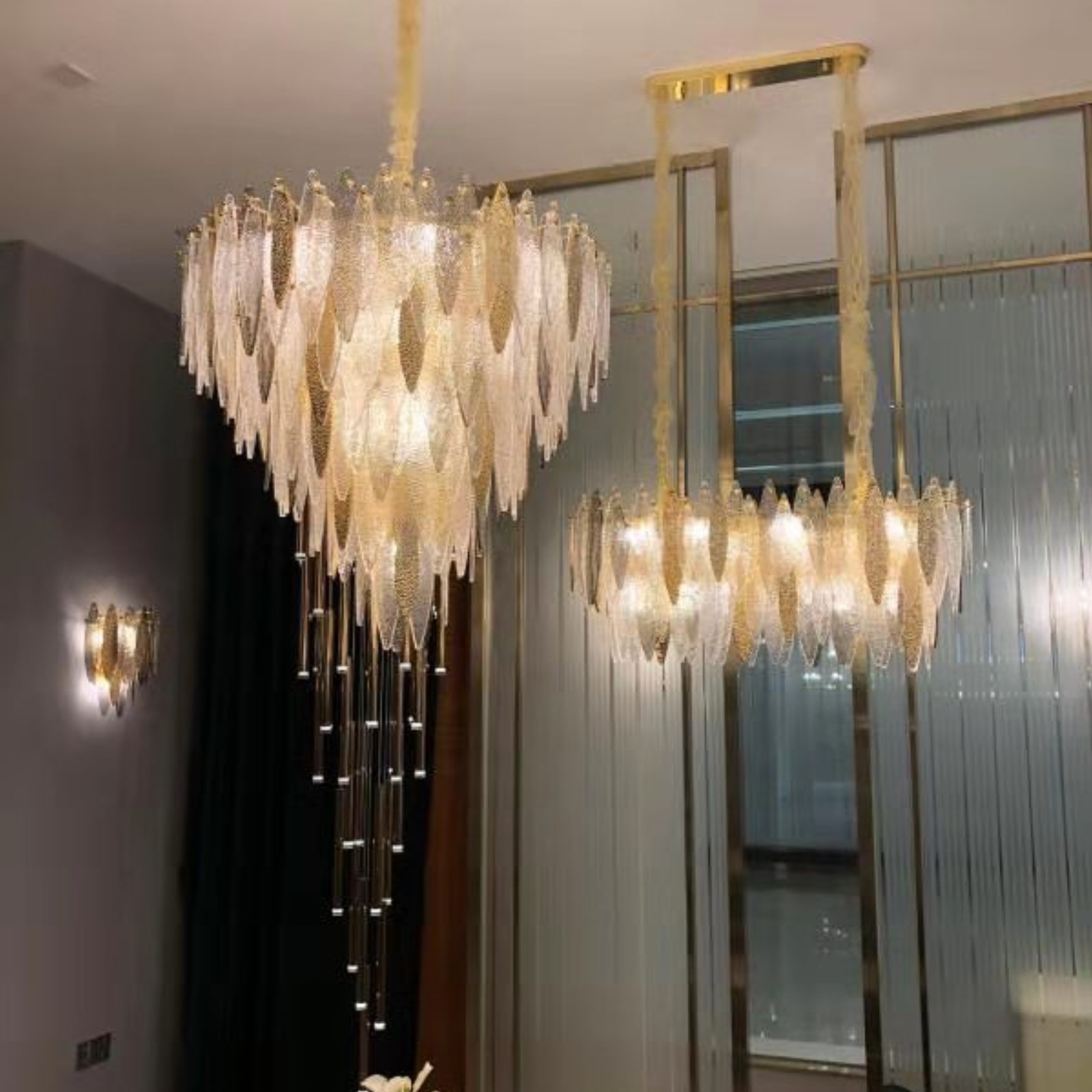 9032 Chandelier