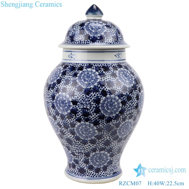 blue and white round Ceramic general pot of chrysanthemum flower pattern